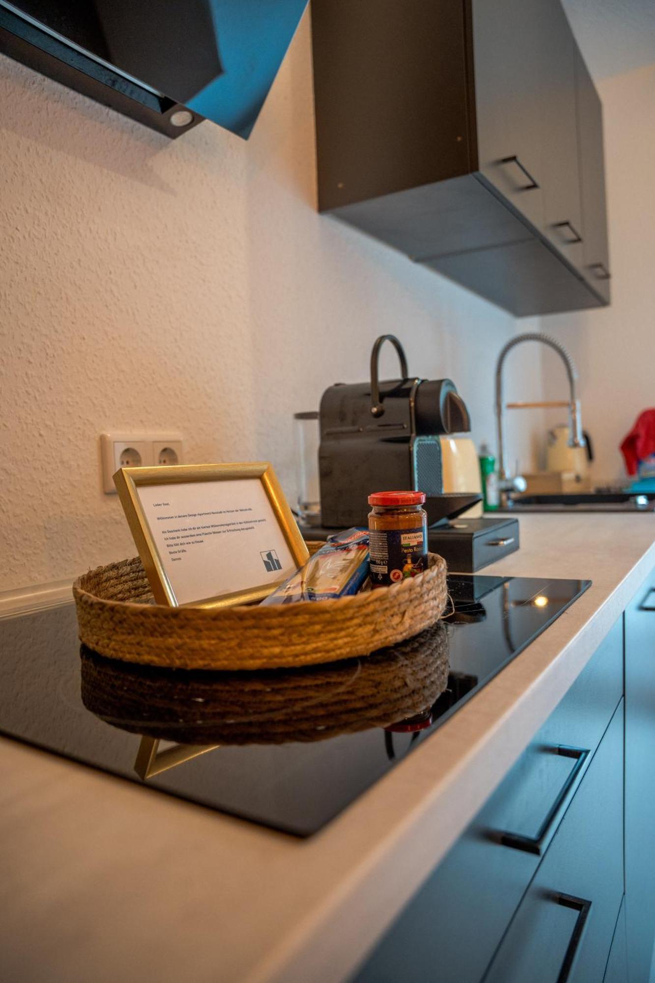 Schlossberg Residences - Design City-Apartment Im Herzen Der Weinstrasse Neustadt an der Weinstraße Kültér fotó