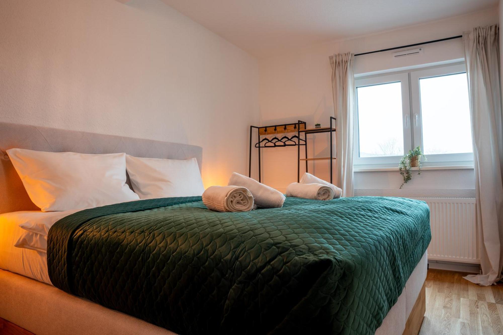 Schlossberg Residences - Design City-Apartment Im Herzen Der Weinstrasse Neustadt an der Weinstraße Kültér fotó