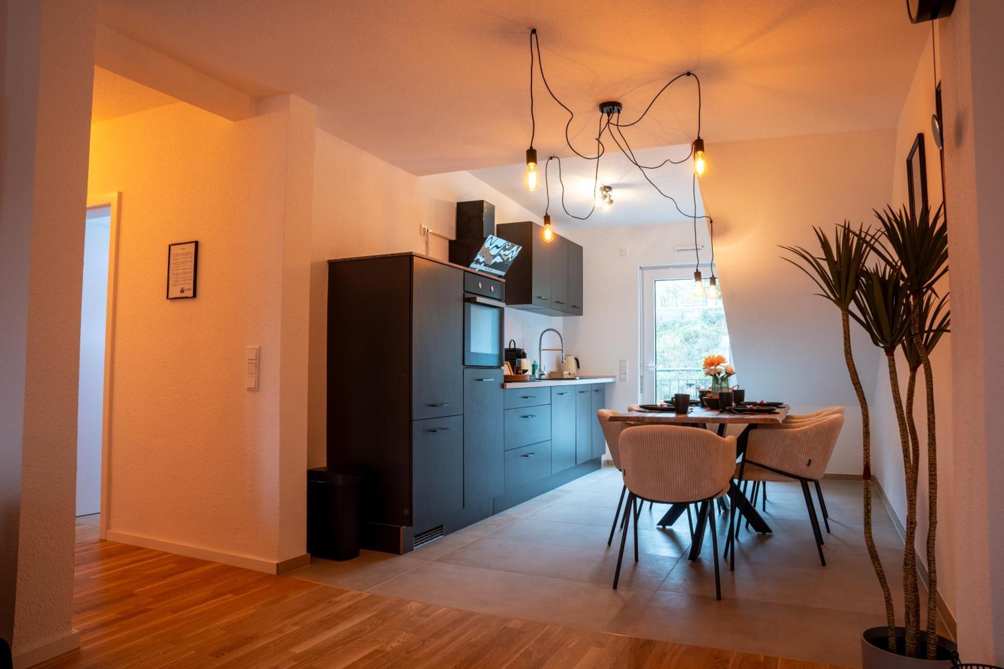 Schlossberg Residences - Design City-Apartment Im Herzen Der Weinstrasse Neustadt an der Weinstraße Kültér fotó