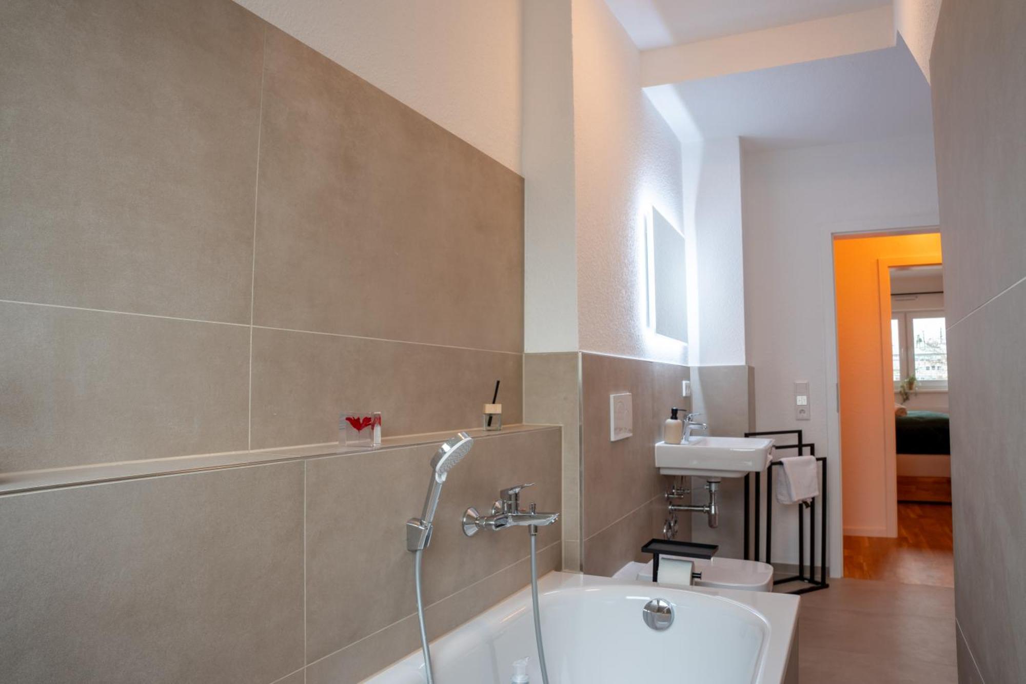 Schlossberg Residences - Design City-Apartment Im Herzen Der Weinstrasse Neustadt an der Weinstraße Kültér fotó